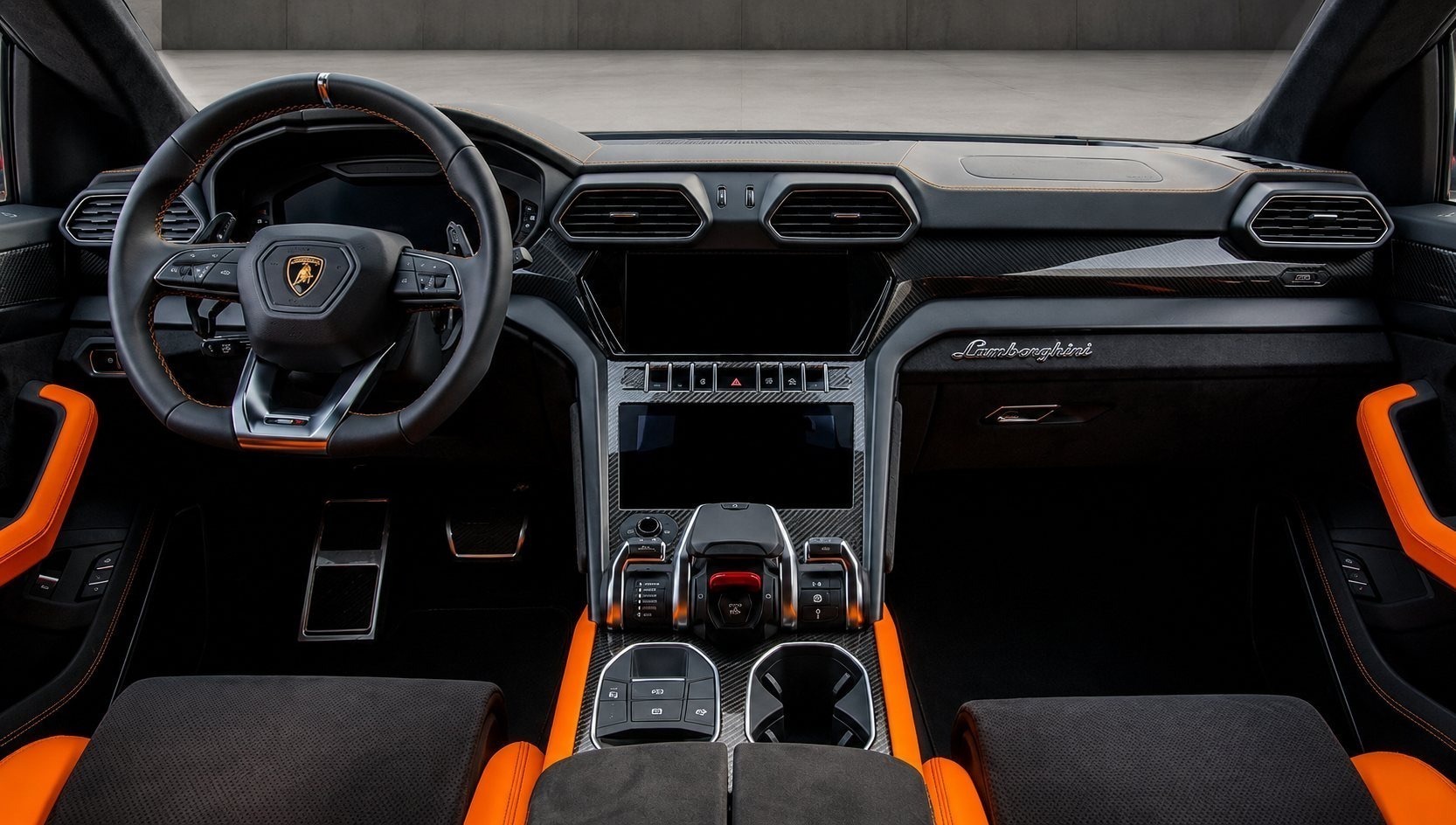 Rent Lamborghini  URUS Pearl Capsule in Milan, LEA’S Luxury Garage